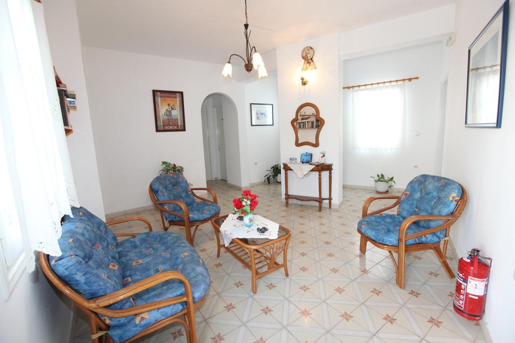 Villa Katerina Parikia  Luaran gambar